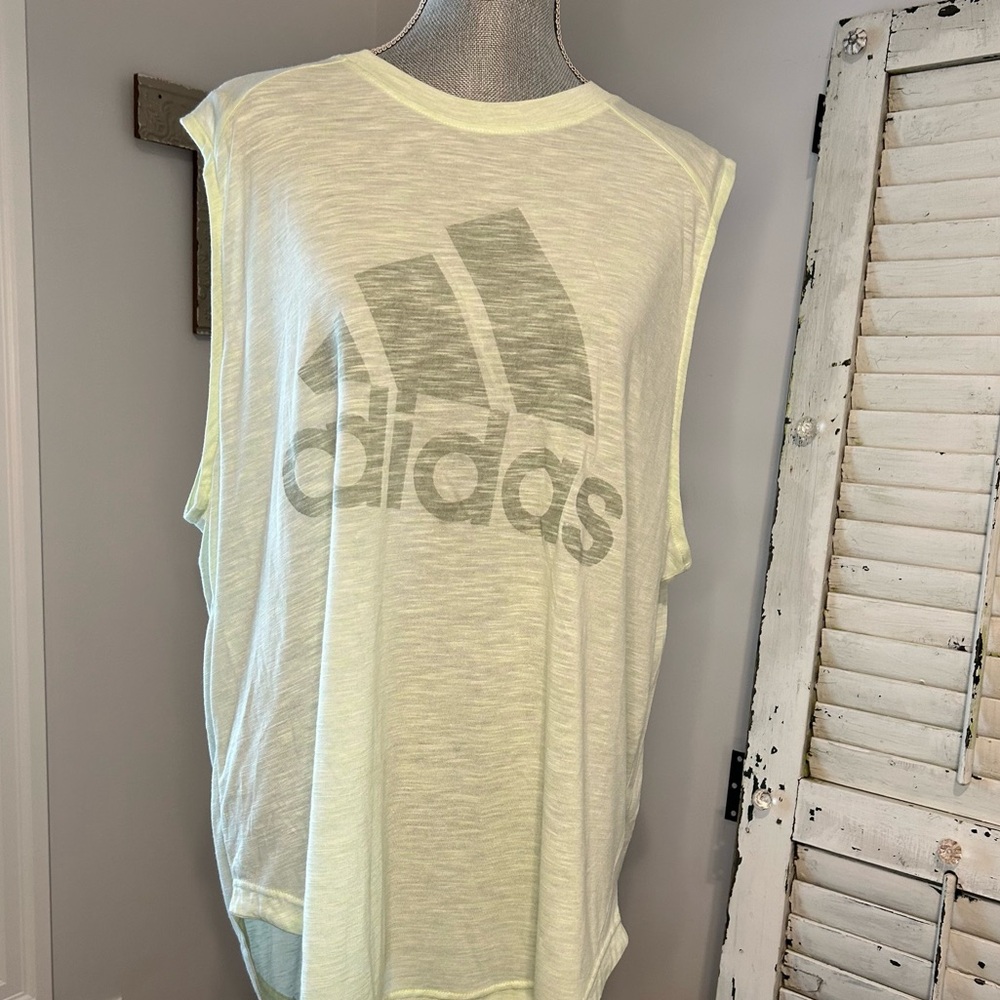 NWT Adidas Winner tank top light green size XL